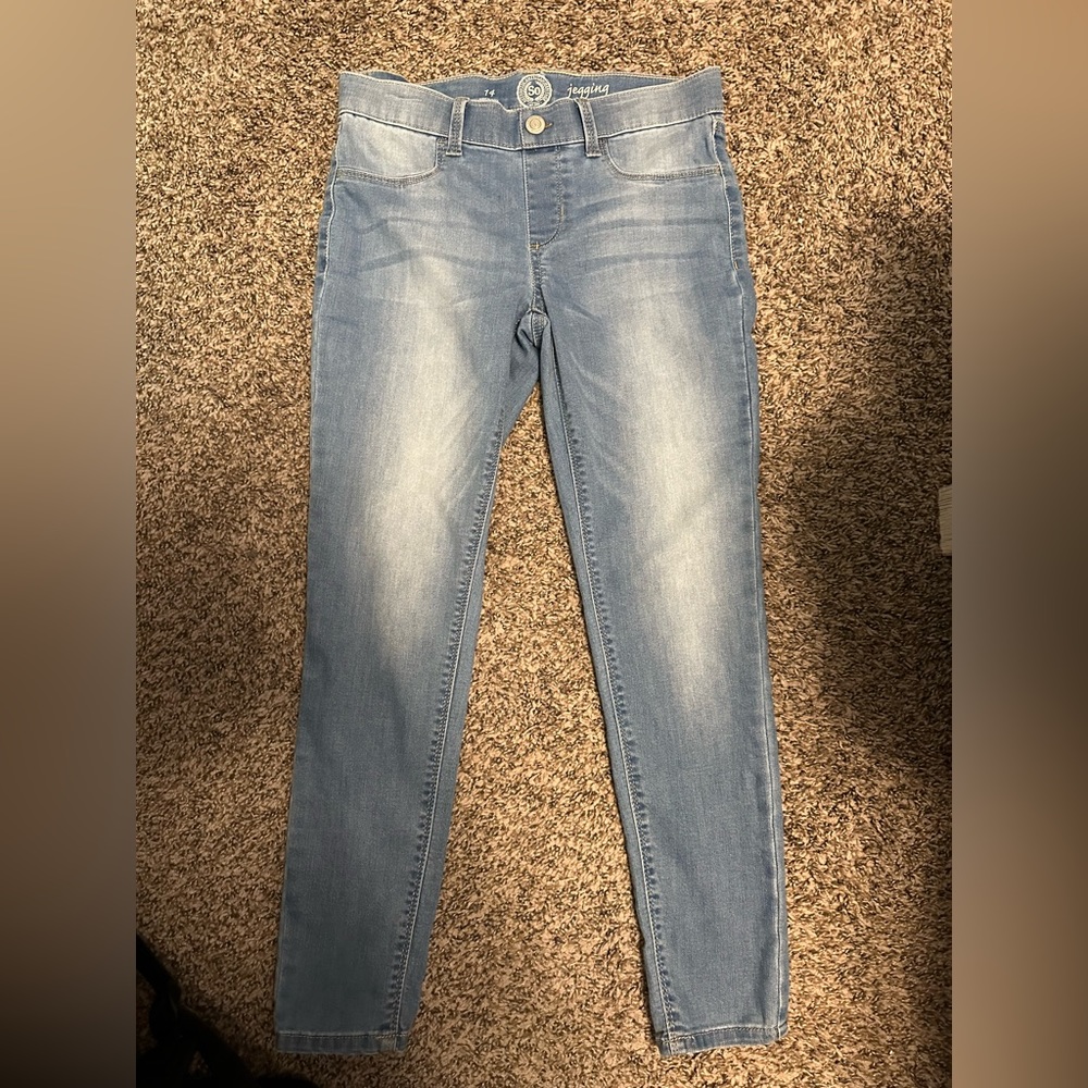 Women’s Skinny Jeans